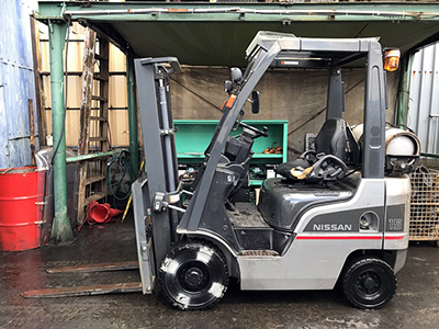 Вилочный погрузчик Nissan P1F1M15D-004224