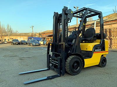 Вилочный погрузчик Nissan PL01A20-000395
