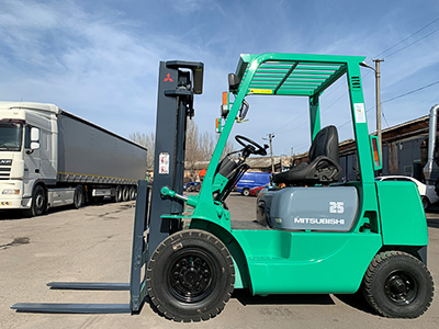 Бензиновый погрузчик Mitsubishi FG25-F17B-60052