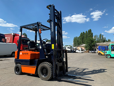 Бензиновый погрузчик Toyota 5FGL15 - 47276