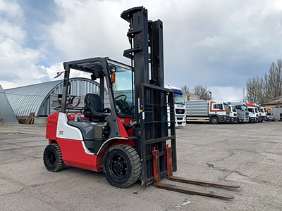 Вилочный погрузчик Mitsubishi FGE25T F17D-70392