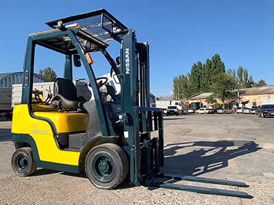 Вилочный погрузчик Nissan P1F1A15D P1F1-400543