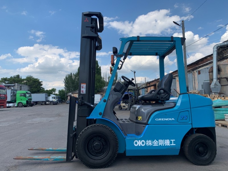 Вилочний навантажувач Mitsubishi FGE25T-F17D
