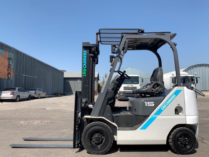 Вилочний навантажувач TCM FGE15T5