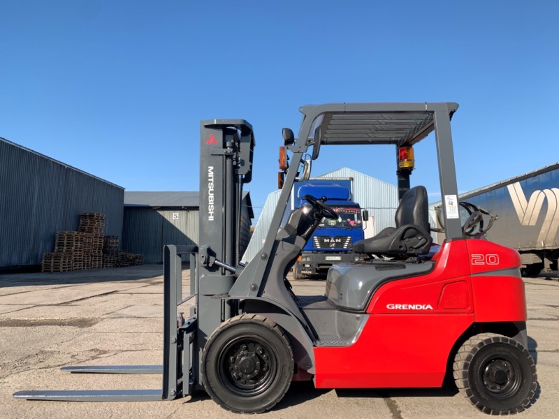 Вилочний навантажувач Mitsubishi FGE20T-F17D