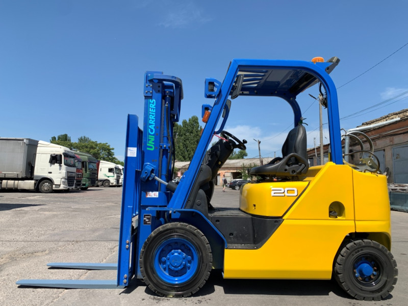 Вилочний навантажувач TCM FHGE20T5