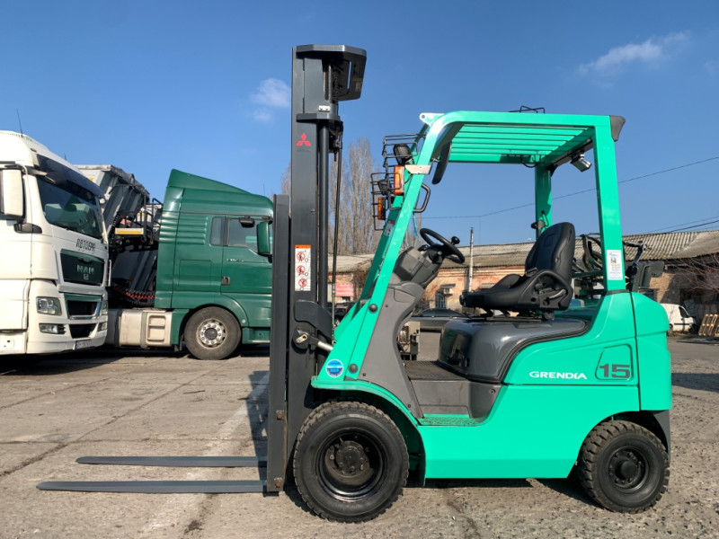 Вилочний навантажувач Mitsubishi FGE15T-F34