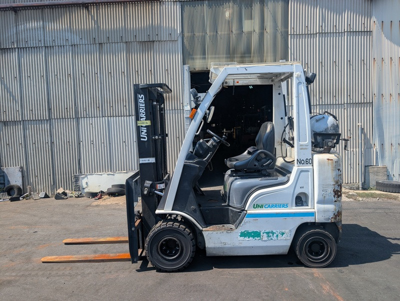 Вилочний навантажувач Nissan AP1F2A25D