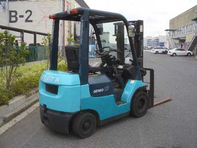 Дизельный погрузчик Toyota 7FD15