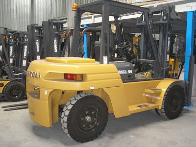 Дизельный погрузчик Shangli CPCD50