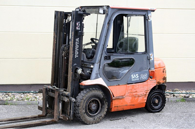 Дизельный погрузчик Toyota 62-7FDF25