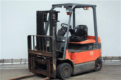 Бензиновый погрузчик Toyota 7FBMF20