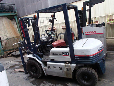 Бензиновый погрузчик Komatsu FG20-11