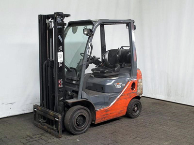 Газовый погрузчик Toyota 02-8 FGF 15