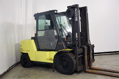 Дизельный погрузчик Nissan F04D50Q