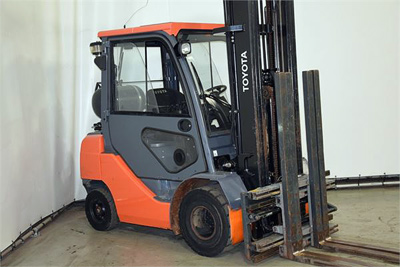 Газовый погрузчик Toyota 02-8FGF25