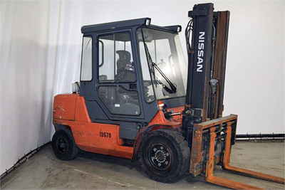 Дизельный погрузчик Mitsubishi F04D50Q