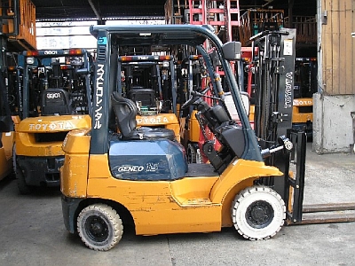 Вилочный погрузчик Toyota 7FGL15
