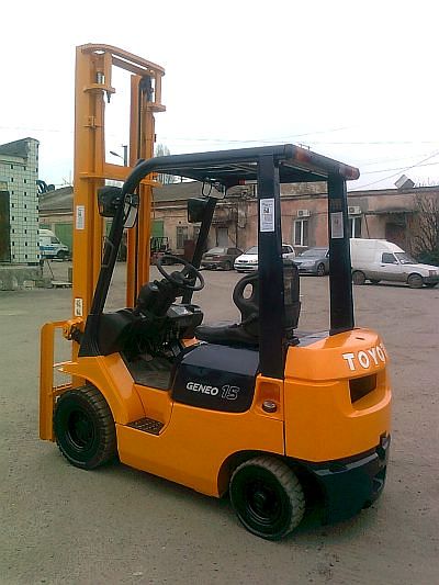 Вилочный погрузчик Toyota 02-7FG15 - 24573 (2)