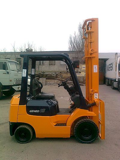 Вилочный погрузчик Toyota 02-7FG15 - 24573 (7)