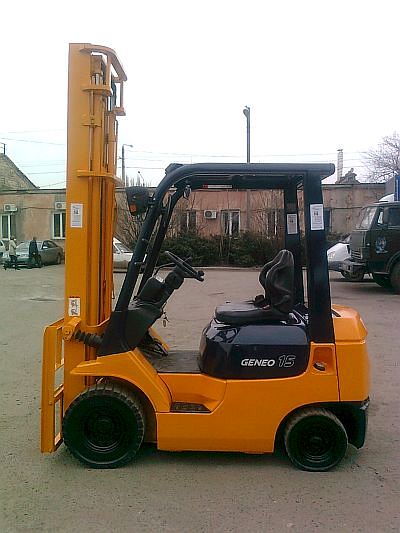 Вилочный погрузчик Toyota 02-7FG15 - 24573 (8)
