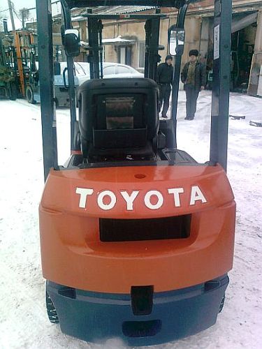 Бензиновый погрузчик Toyota 02-7FG15 - 25195 (2)