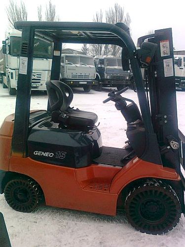 Бензиновый погрузчик Toyota 02-7FG15 - 25195 (3)