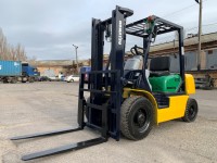 Бензиновый погрузчик Komatsu FG20LC-12-517013 (5)