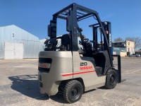 Вилочный погрузчик Nissan NP1F1A20D (3)