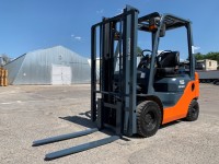 Вилочный погрузчик Toyota 02-8FG15 (2)