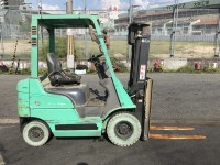 Дизельный погрузчик Mitsubishi FD15T-F16D (2)