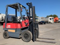 Навантажувач Nissan J01M14 (2)