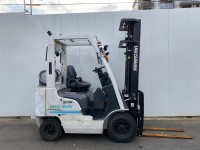 Вилочный погрузчик Nissan P1F1A15D (2)