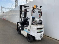 Вилочный погрузчик Nissan P1F1A15D (5)