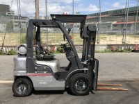 Вилочный погрузчик Nissan PL02A20W (2)