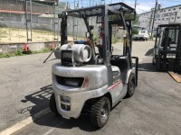 Вилочный погрузчик Nissan PL02A20W (3)