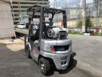 Вилочный погрузчик Nissan PL02A20W (4)