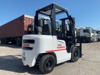 Вилочный погрузчик Nissan P1F2A25D (3)