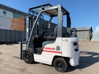 Вилочний навантажувач Nissan P1F1A15D (3)