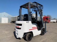 Вилочний навантажувач Nissan P1F1A15D (4)