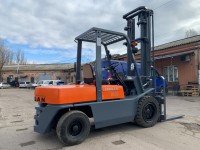 Вилочний навантажувач Nissan PGF02M30 (4)