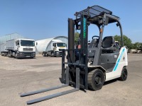 Вилочний навантажувач TCM FGE15T5 (2)