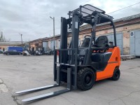 Вилочний навантажувач TCM FGE15T5 (2)