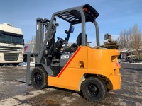 Вилочний навантажувач TCM FHGE20T5 (3)