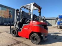 Вилочний навантажувач Mitsubishi FGE20T-F17D (3)