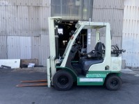 Вилочний навантажувач Nissan P1F2A20D