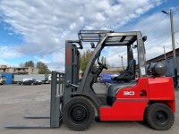 Вилочний навантажувач Nissan UG1F2A30D