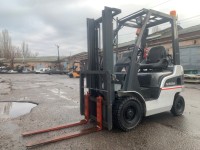 Вилочний навантажувач Nissan P1F1A10D (2)