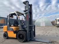 Вилочний навантажувач Nissan UGL02A35W (5)