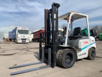 Вилочний навантажувач TCM FD30T4 (2)